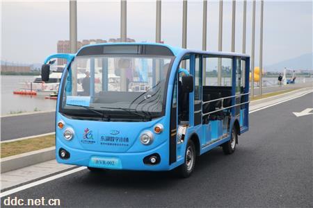  二十三座燃油观光车